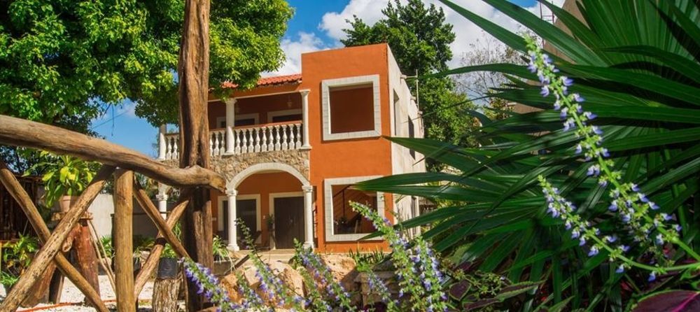 Hostal Tunich Naj & Hotel Вальядолид Экстерьер фото